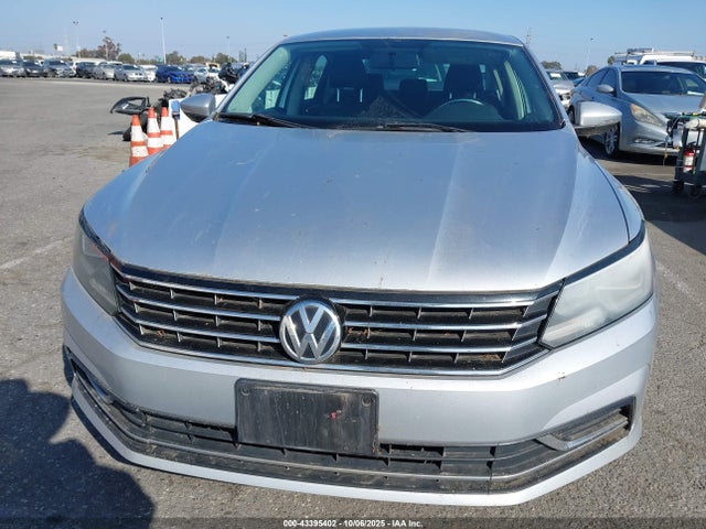1VWAT7A34GC027012 Volkswagen 1.8t