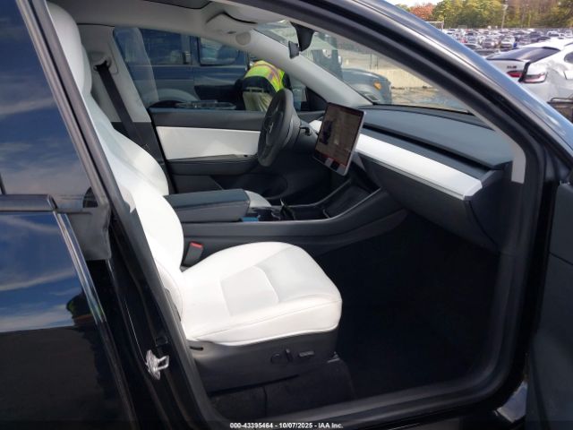 2020 TESLA MODEL Y 5YJYGDEF5LF037313 Photo 4