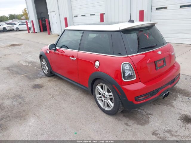 2012 MINI COOPER S WMWSV3C53CTY18194 Photo 2