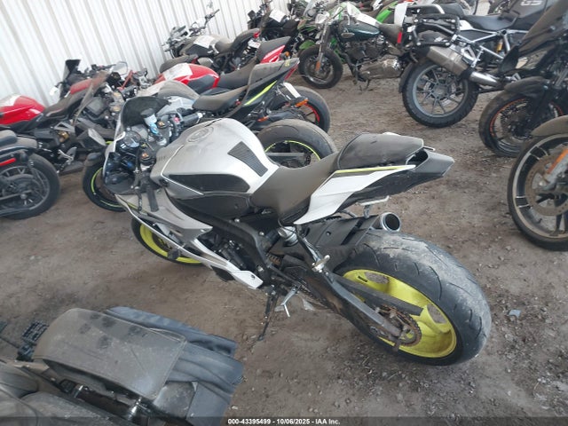 JYARJ28E1HA000395 Yamaha Yzf-r6