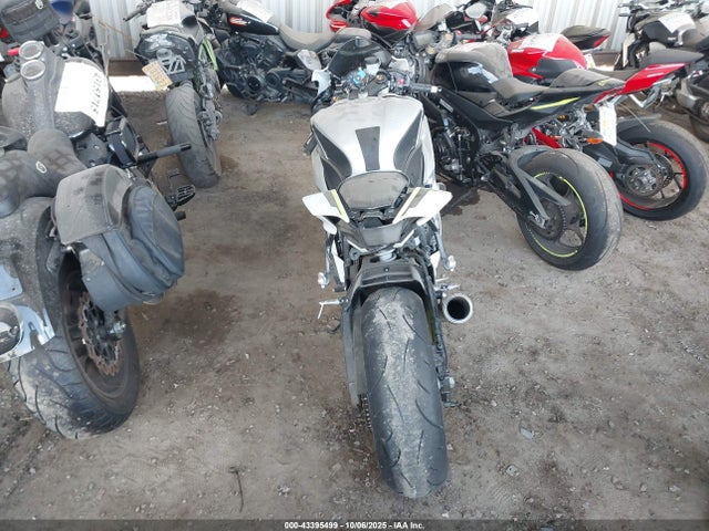 JYARJ28E1HA000395 Yamaha Yzf-r6