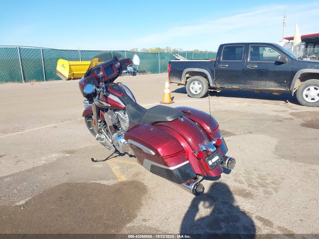 2024 INDIAN MOTORCYCLE CO. CHIEFTAIN 56KTCABB7R3431725 Photo 2