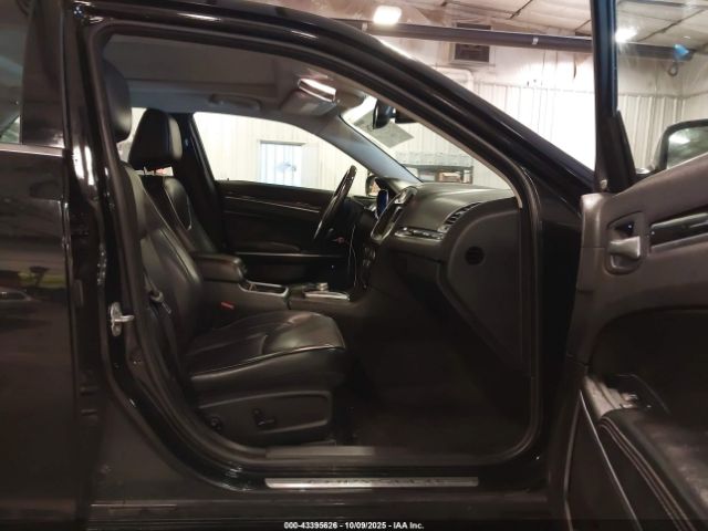 2016 CHRYSLER 300C 2C3CCAEG2GH238491 Photo 4