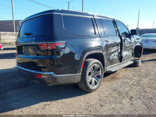 2022 JEEP WAGONEER 1C4SJVDT5NS142203 Photo 3