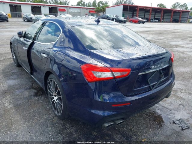 2018 MASERATI GHIBLI ZAM57YTSXJ1267490 Photo 2