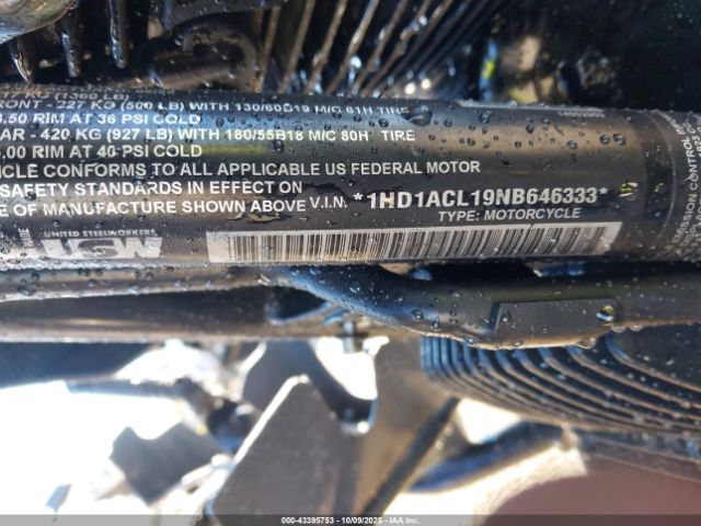 2022 HARLEY-DAVIDSON FLTRXST 1HD1ACL19NB646333 Photo 9