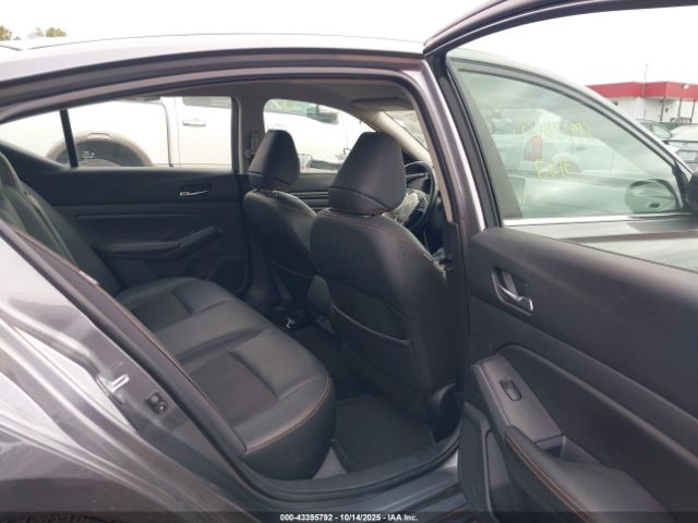 2019 NISSAN ALTIMA 1N4BL4CV5KC175091 Photo 7