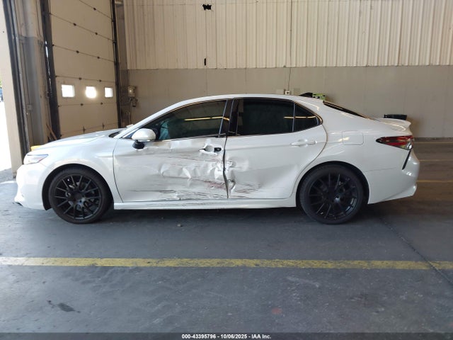 Toyota CAMRY XSE 2019 4T1B61HKXKU783659 Image 14