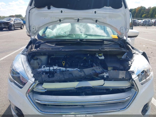 1FMCU0HDXKUA01687 Ford ESCAPE SEL
