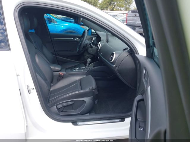 2020 AUDI A3 WAUAUGFF0LA099167 Photo 4