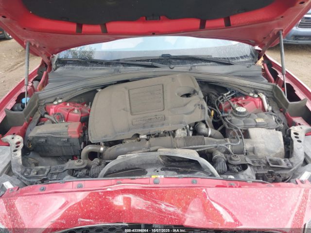 2019 JAGUAR F-PACE SADCJ2FX4KA354342 Photo 9