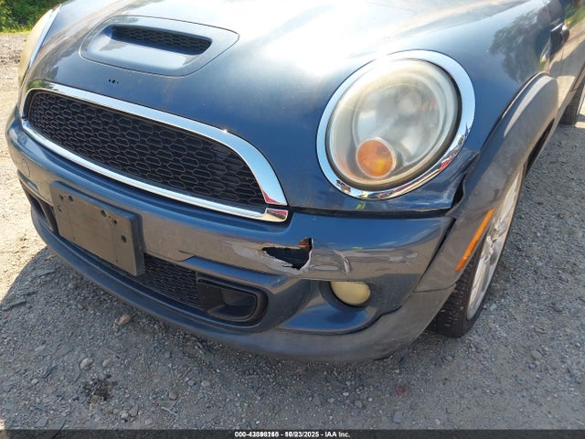 2011 MINI COOPER S WMWSV3C59BTY10180 Photo 5