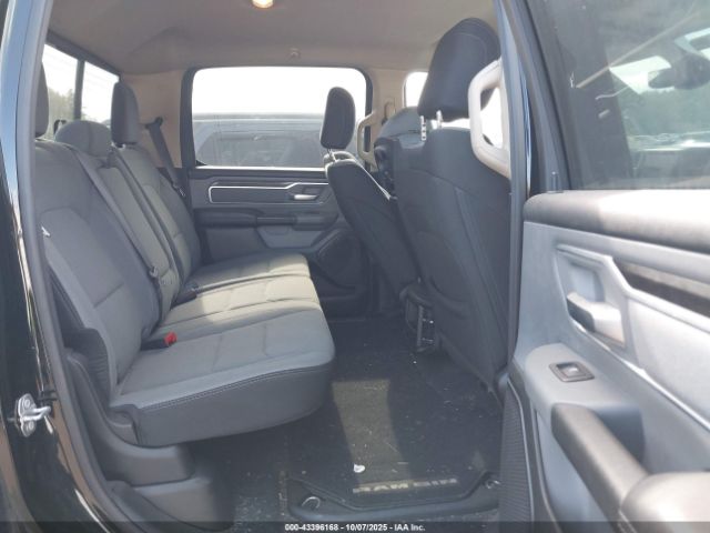 2020 RAM 1500 1C6RRFFG1LN232481 Photo 7