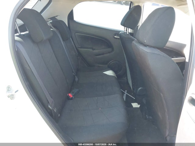 JM1DE1KZ0E0173268 Mazda zy california