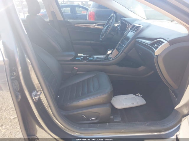 3FA6P0HD2GR211052 Ford 2016