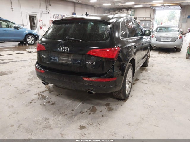2014 AUDI Q5 HYBRID WA1C8AFP2EA060180 Photo 3