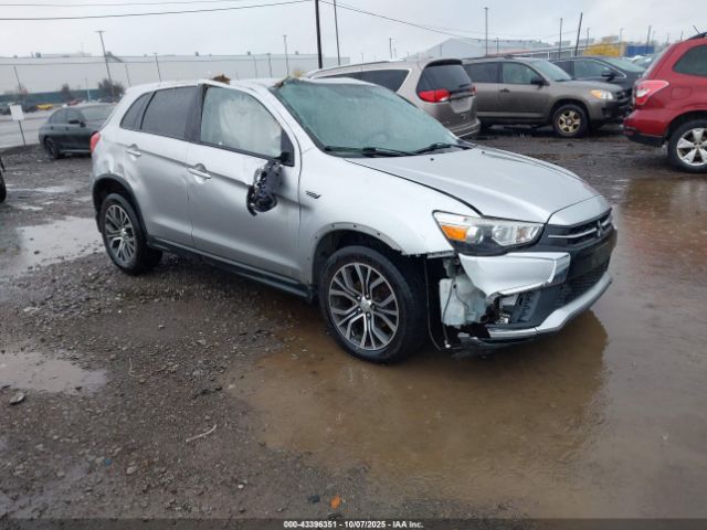 2018 MITSUBISHI OUTLANDER SPORT JA4AR3AU0JZ002920 Photo 0