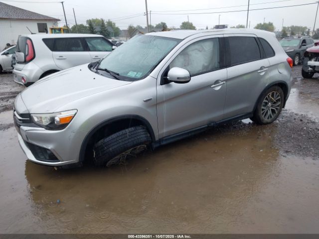 2018 MITSUBISHI OUTLANDER SPORT JA4AR3AU0JZ002920 Photo 1