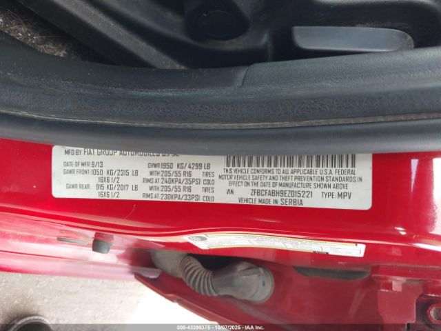 2014 FIAT 500L ZFBCFABH9EZ015221 Photo 8