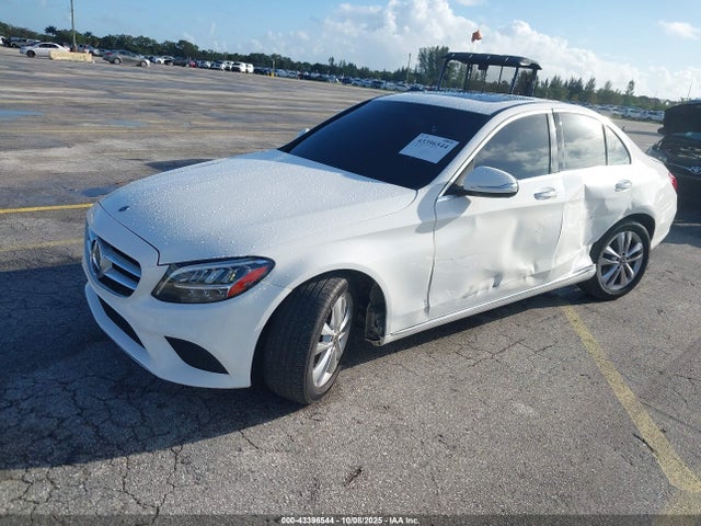 43396544 :رقم المزاد ، WDDWF8DB1KR516083 vin ، 2019 Mercedes-benz C 300 مزاد بيع