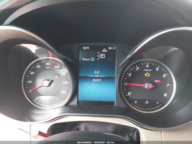 43396544 :رقم المزاد ، WDDWF8DB1KR516083 vin ، 2019 Mercedes-benz C 300 مزاد بيع