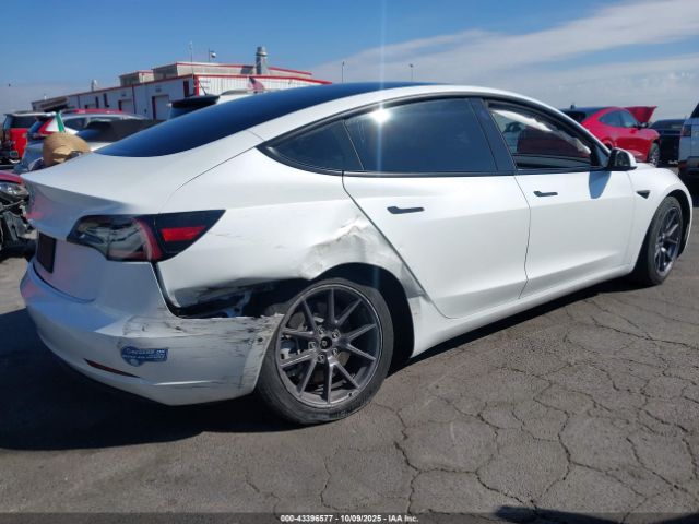 2021 TESLA MODEL 3 5YJ3E1EA6MF877864 Photo 3
