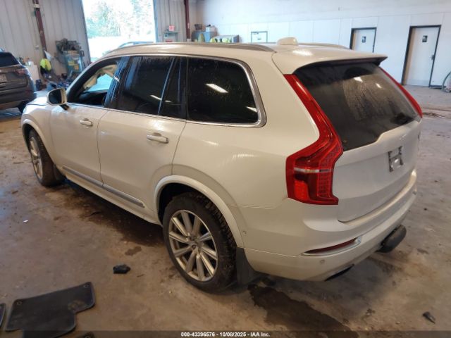 2017 VOLVO XC90 YV4A22PL4H1128108 Photo 2