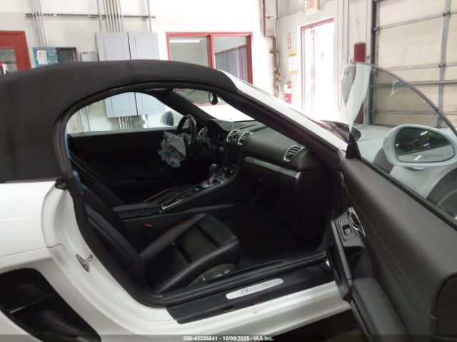 2013 PORSCHE BOXSTER WP0CA2A86DK112080 Photo 4