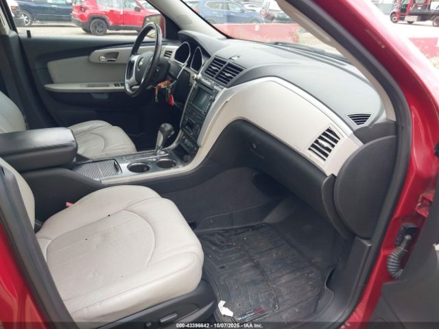 2012 CHEVROLET TRAVERSE 1GNKVLED2CJ217255 Photo 4