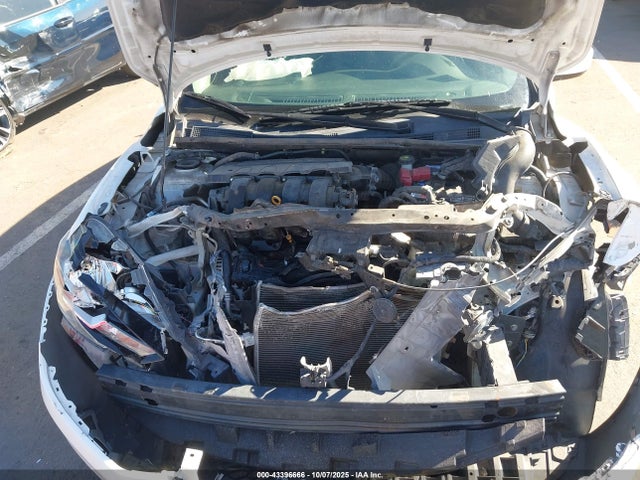 3N1AB7AP2HY273142 Nissan SENTRA SV