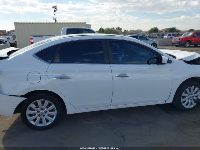 3N1AB7AP2HY273142 Nissan SENTRA SV