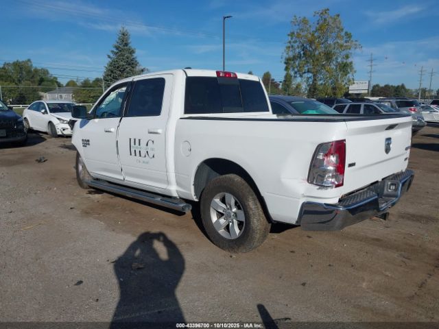 2019 RAM 1500 CLASSIC 1C6RR7LGXKS739339 Photo 2