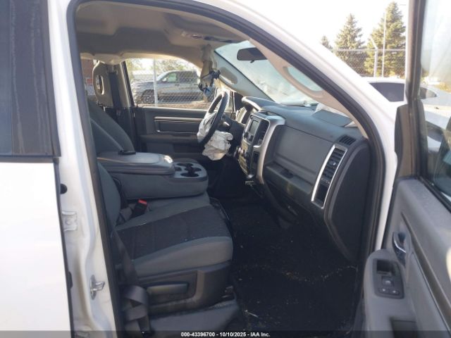 2019 RAM 1500 CLASSIC 1C6RR7LGXKS739339 Photo 4