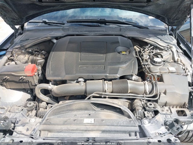 2018 JAGUAR XE SAJAR4FX0JCP33432 Photo 9