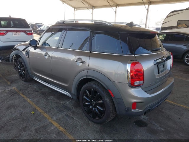 2019 MINI COUNTRYMAN WMZYS7C51K3J04723 Photo 2