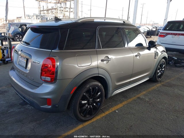2019 MINI COUNTRYMAN WMZYS7C51K3J04723 Photo 3