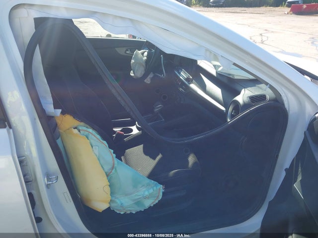 Продажа на аукционе авто 2021 Kia Forte Lxs, vin: 3KPF24AD0ME305458, номер лота: 43396888