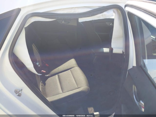 Продажа на аукционе авто 2021 Kia Forte Lxs, vin: 3KPF24AD0ME305458, номер лота: 43396888