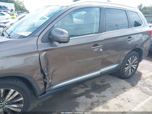 2019 MITSUBISHI OUTLANDER JA4AZ3A31KZ033926 Photo 5