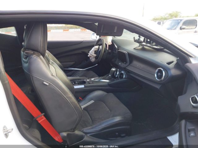 2023 CHEVROLET CAMARO 1G1FF1R79P0160671 Photo 4