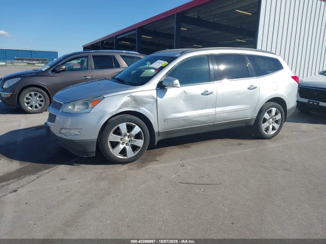 2012 CHEVROLET TRAVERSE 1GNKVLED1CJ216226 Photo 1