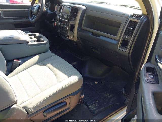 RAM 2014 2014 3C6JR6DG5EG232298 Image 5