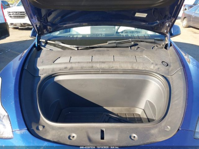2023 TESLA MODEL Y 7SAYGDEF4PF711895 Photo 9