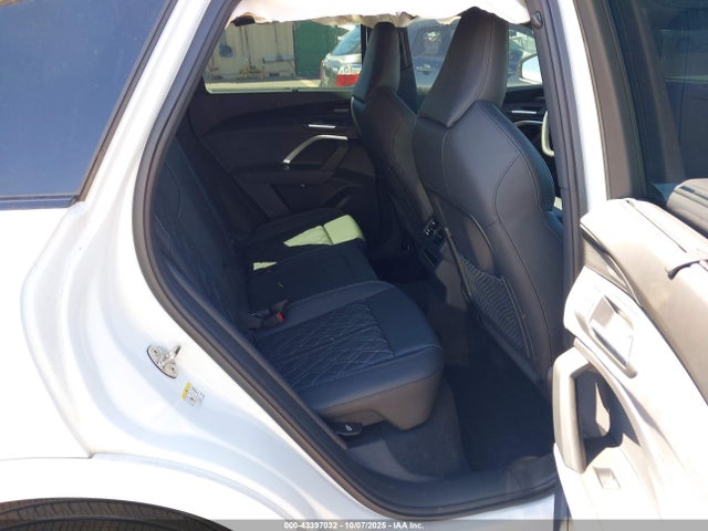 Aukcja sprzedaży 2025 Audi Sq5 Premium Plus, vin: WA125AGU6S2022272, numer aukcji: 43397032