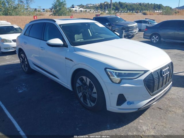 2021 AUDI E-TRON WA1AAAGE4MB022810