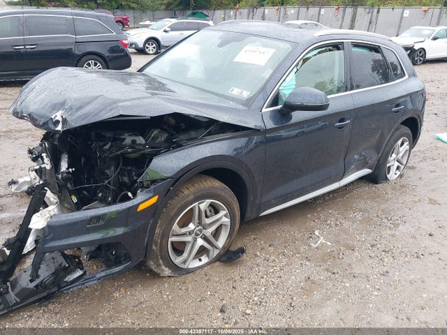 2019 AUDI Q5 WA1ANAFY3K2055861 Photo 1