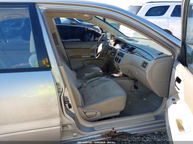 2003 MITSUBISHI LANCER JA3AJ26E43U085825 Photo 4