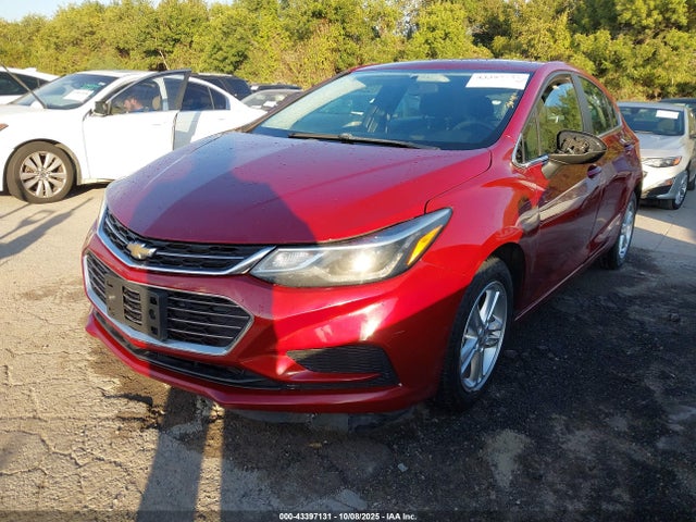 Chevrolet le2 -di: direct injection, vvt: variable valve timing, gen, alum 2017 3G1BE6SM9HS591245 Image 2