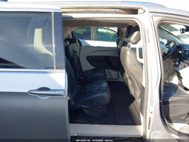 2020 CHRYSLER PACIFICA 2C4RC1BG5LR173361 Photo 7
