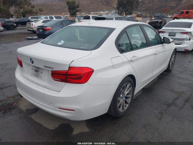 2018 BMW 320I WBA8E1G50JNU89691 Photo 3